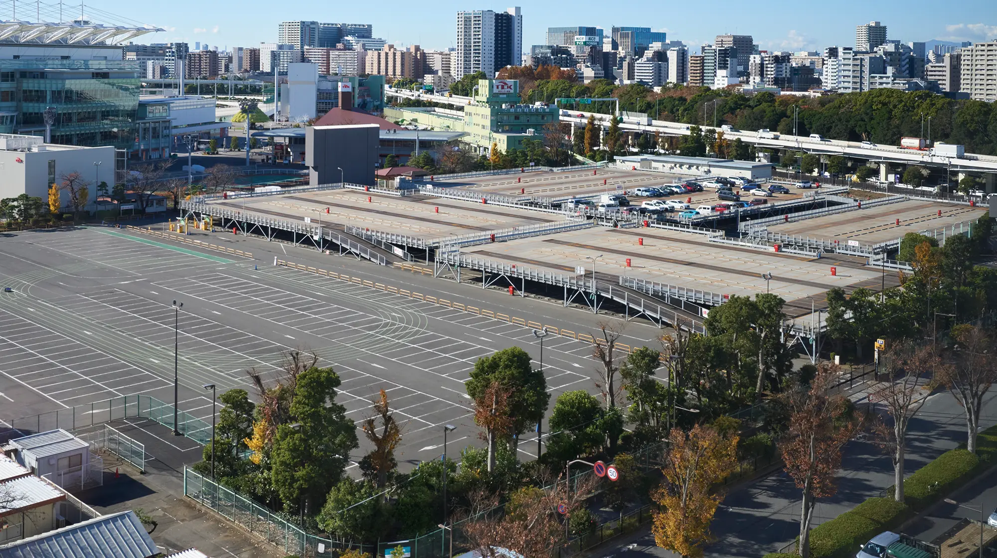 大井競馬場　駐車場